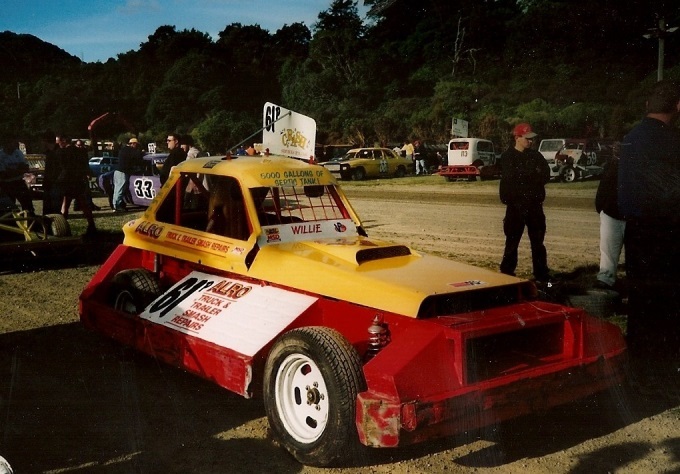 Speedway stock cars super stocks New Zealand